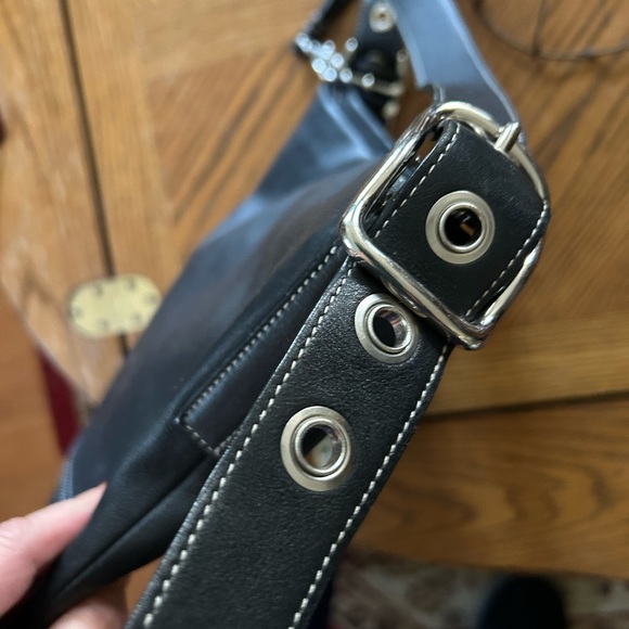 Vintage Coach Legacy Black Leather Shoulder Bag - Picture 7 of 14
